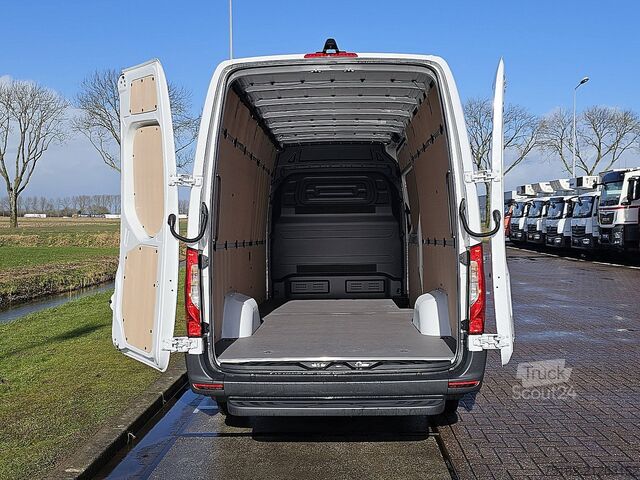 Break à toit surélevé MERCEDES-BENZ ESPRINTER 81kWh 300Km WLTP!