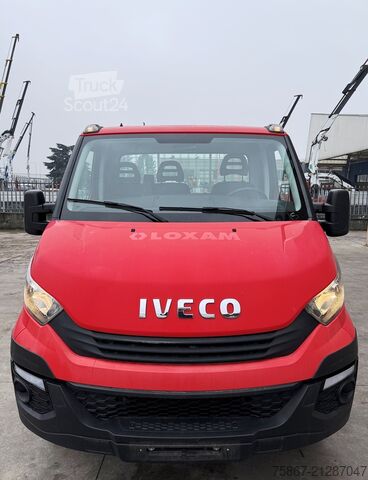 Camión volquete Iveco DAILY 35C12