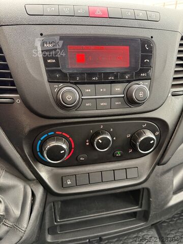 Camión volquete Iveco DAILY 35C12