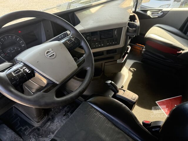 Standard tractor unit Volvo FH13.500 Globetrotter Kipphydraulik 4x2