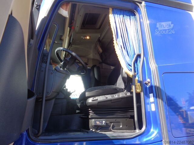 Içecek kamyonu MERCEDES-BENZ Actros 2542 L 7,3 M Schwenkwand LBW Heizung