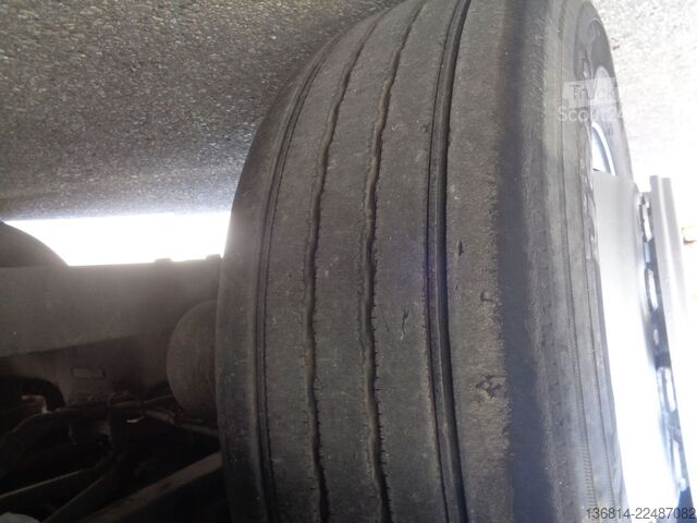 Içecek kamyonu MERCEDES-BENZ Actros 2542 L 7,3 M Schwenkwand LBW Heizung