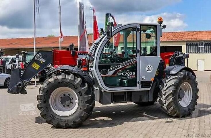 Teleskopski utovarivač Massey Ferguson TH 7038