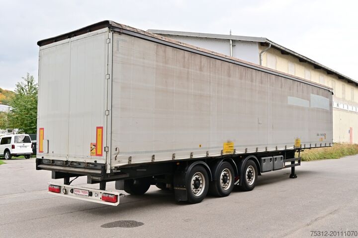 Semirimorchio con telone Schwarzmueller SPA 3/E Liftachse Schiebeplane Scheibenbremse