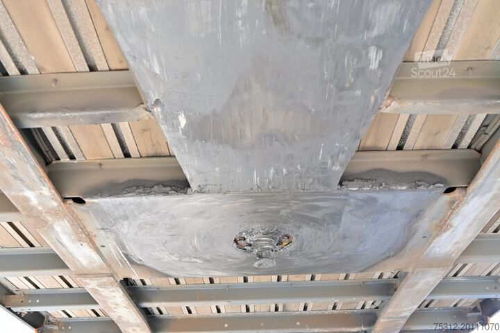 Semi-remorque bâchée Schwarzmueller SPA 3/E Liftachse Schiebeplane Scheibenbremse