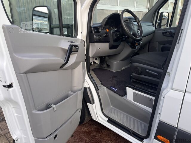 Nákladné vozidlo s plošinou a žeriavom Mercedes-Benz Sprinter 513cdi 130pk DC Laadkraan Hiab 017T Ai...