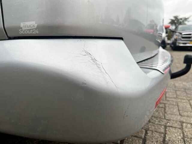 Break cu acoperiș înalt VW Transporter 2.5 TDI DC Invalide vervoer Caravel...