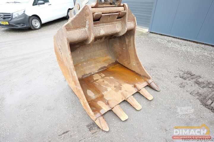 Gravemaskine Hitachi ZX 225 USLC-3 Triple giek - tandenbak - Oilquic...