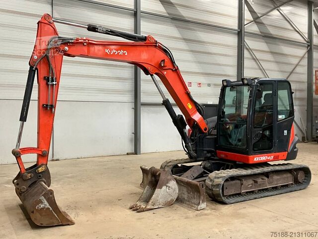 Koparka midi Kubota KX 080-4 A