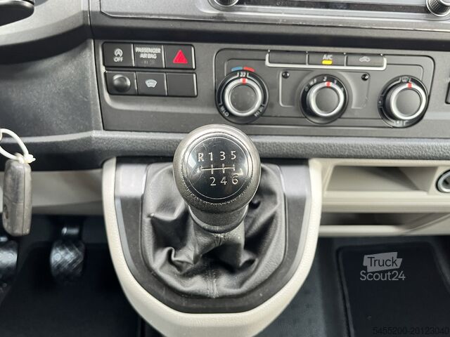 Hochdachkombi Volkswagen Transporter 2.0 TDI L2H1 DC 150pk Airco Cruise ...