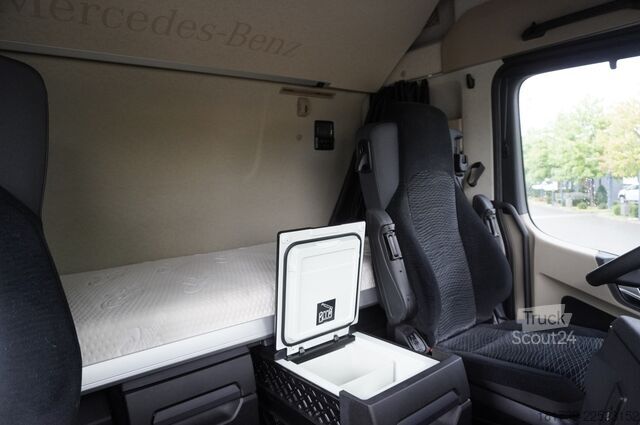 Πλατφόρμα με γερανό Mercedes-Benz Actros 2545 MP5 / 60 tho. km / Palfinger