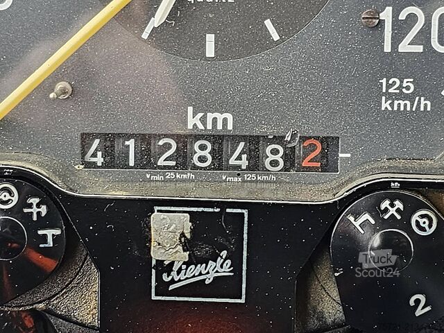 Sklápač MERCEDES-BENZ 3335 K 8X4 FULL STEEL MAN.