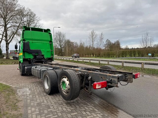 Chassis met cabine DAF CF 290 6 x 2 Liftas Stuuras