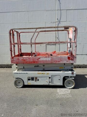 Nožnicový výťah Genie GS-2046