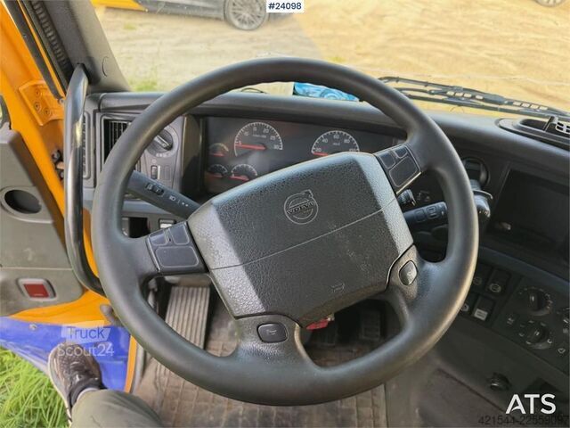 Chassi med hytt Volvo FH 480 chassi. REP.Objekt