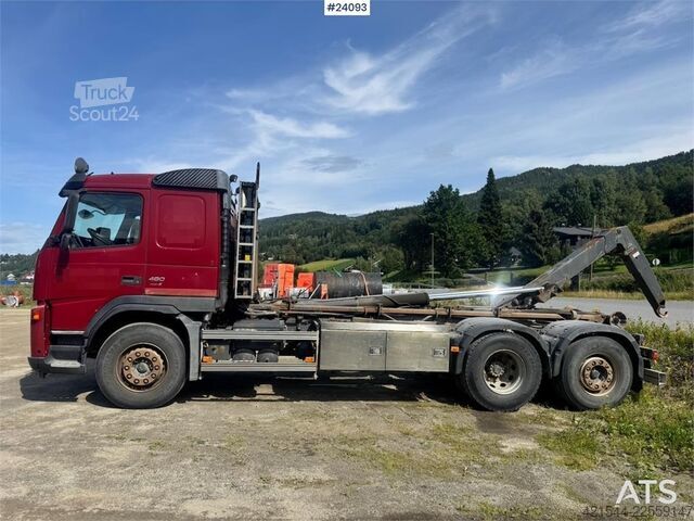 Kampókaros rendszer Volvo FM480 6x2 Hooklift Truck