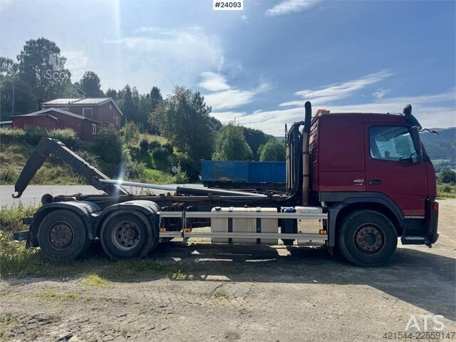 Kampókaros rendszer Volvo FM480 6x2 Hooklift Truck