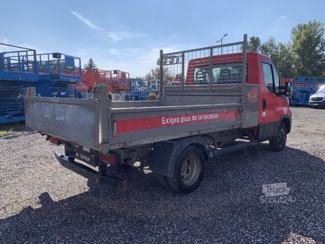 Kippwagen Iveco 35C13 - Tipper
