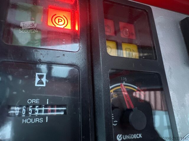 Carretilla retráctil de 4 vías Combilift C4000 /2015 /Diesel/Triplex 7500 mm