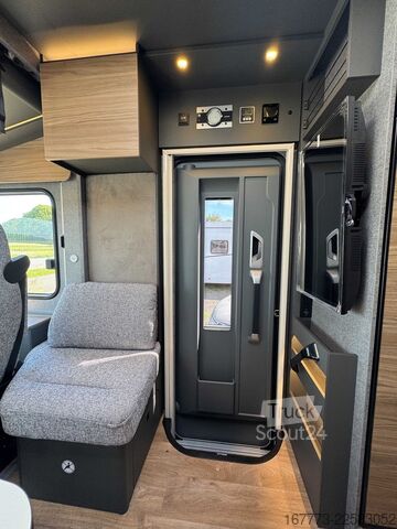 Integreret autocamper DETHLEFFS Trend Active I 7057 EB "ACTIVE & ALDE"