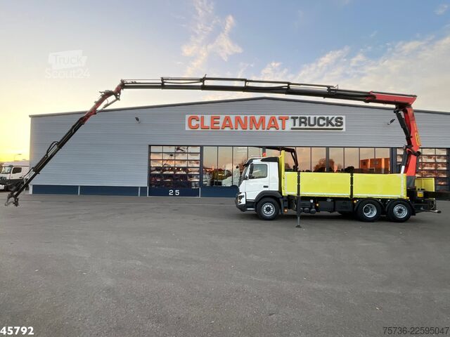 Vrachtwagen met kraan Volvo FMX 410 6x2 Palfinger 34 Tonmeter laadkraan + F...