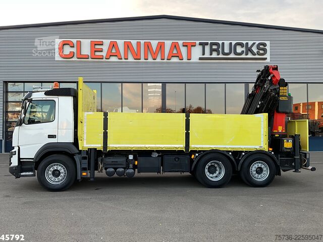 Vrachtwagen met kraan Volvo FMX 410 6x2 Palfinger 34 Tonmeter laadkraan + F...