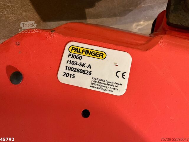 Vrachtwagen met kraan Volvo FMX 410 6x2 Palfinger 34 Tonmeter laadkraan + F...
