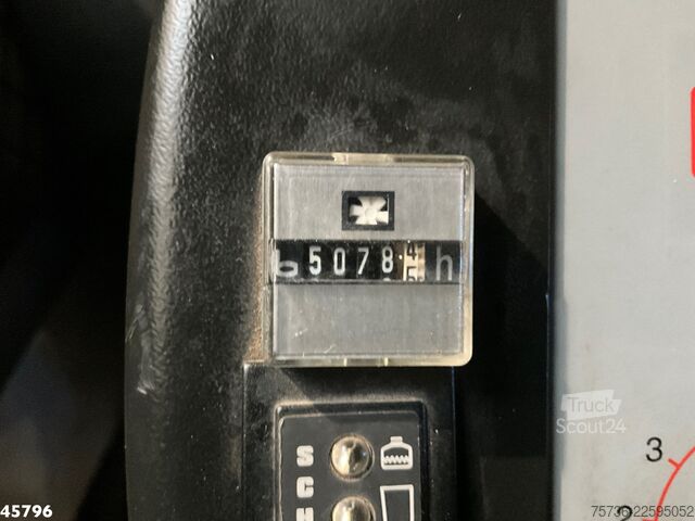 Veegmachine DAF FA 55 LF 160 Bucher Eurofant 50 Just 154.678 km!