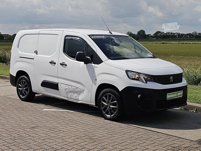 Yüksek tavanlı istasyon vagonu PEUGEOT PARTNER 1.5