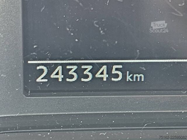 Yüksek tavanlı istasyon vagonu PEUGEOT PARTNER 1.5