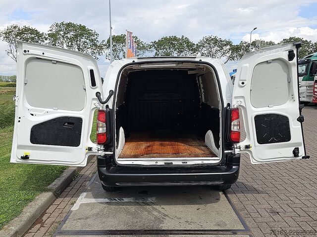 Yüksek tavanlı istasyon vagonu PEUGEOT PARTNER 1.5