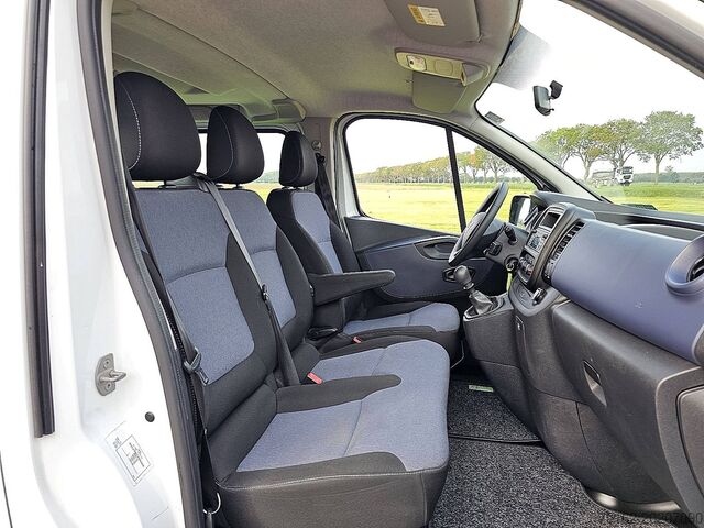 Personenvervoer OPEL VIVARO 1.6 L1 Combi 9p Airco