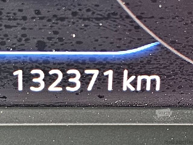 Carrinha de tejadilho alto VOLKSWAGEN TRANSPORTER 2.0 TDI L2H1 Digital-Cockpit