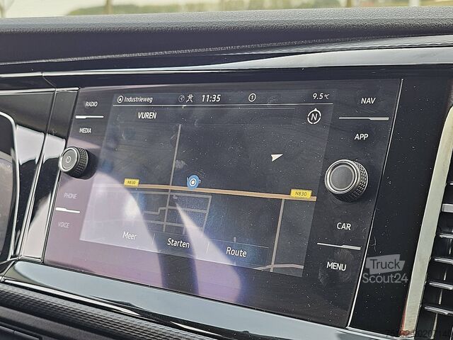 Carrinha de tejadilho alto VOLKSWAGEN TRANSPORTER 2.0 TDI L2H1 Digital-Cockpit