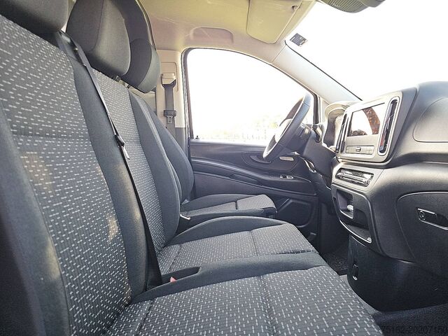 Carrinha de tejadilho alto MERCEDES-BENZ VITO 114 L3 XL Mbux Automaat!