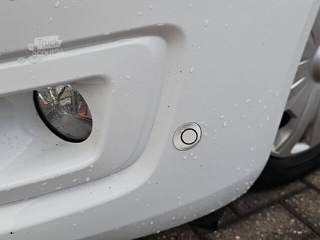 Bakwagen FORD TRANSIT CONNECT L1 Navi 3 Zits!