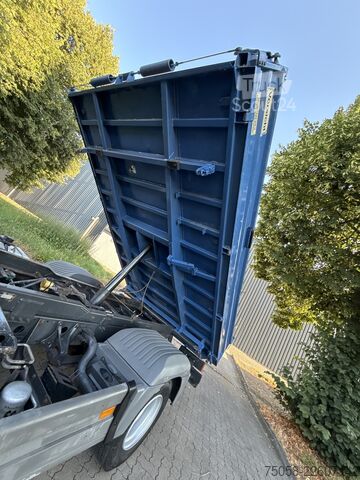 Lastebilmontert kranbil Mercedes-Benz ATEGO 818 - Kipper - Kran - Hiab -125Tkm