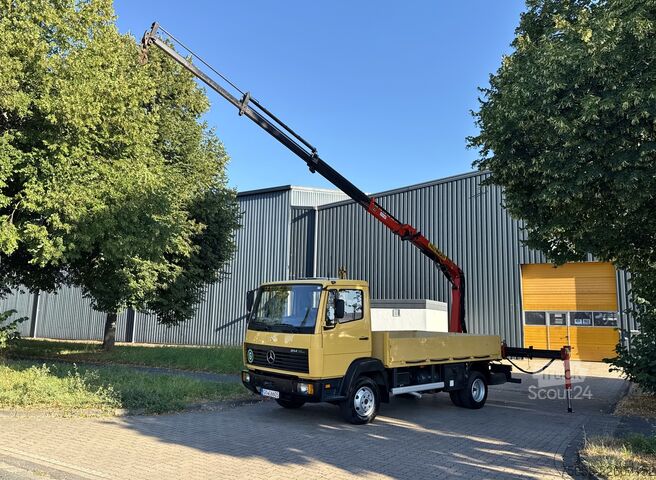رافعة مثبتة على شاحنة Mercedes-Benz ECOPOWER 814 - PALFINGER PK 7000B