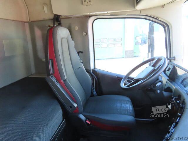 Standaard-SZM Volvo FH 460 YV2RTY0A3JB867622  FRIGO, 2X FUEL TANK, ...