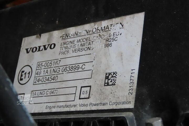 Standaard-SZM Volvo FH 460 BB-560-J   NL truck, LNG,  APK tot 08-10...