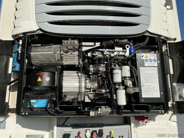 Рефрижераторный полуприцеп Schmitz Cargobull Tiefkühler Fleischhang