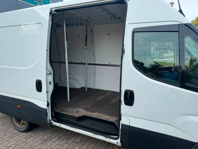 Fourgon tôlé IVECO Daily 35S14 Hi-Matic Kastenwagen *Klima*Tempomat
