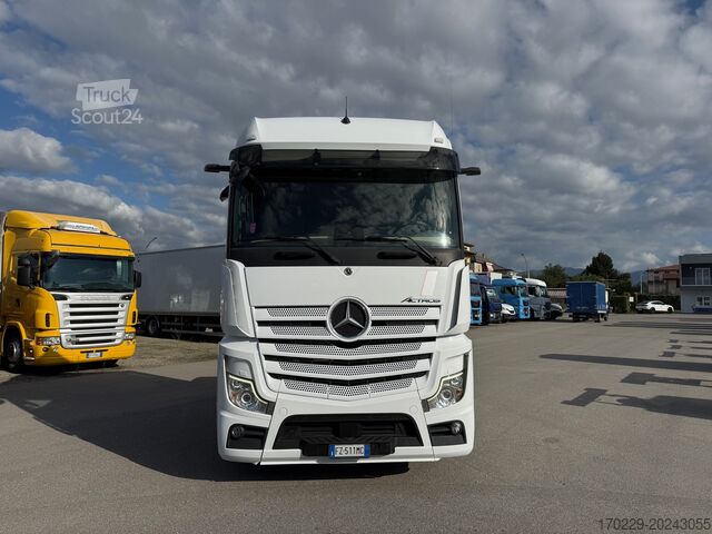 Standard-Sattelzugmaschine Mercedes-Benz ACTROS 1851