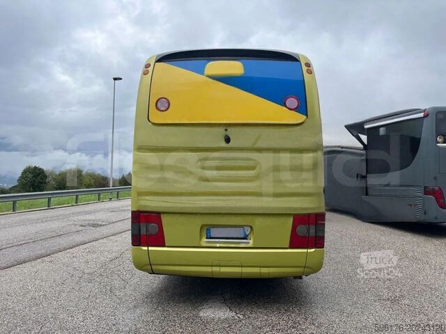 Turismo MAN Lion's Coach
