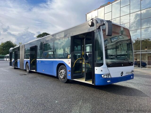 Сочлененный автобус Mercedes-Benz Conecto