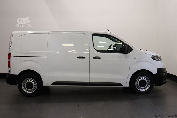 Furgoneta con caja Toyota PROACE Worker 2.0 D-4D 145PK EURO 6 - Airco - C...