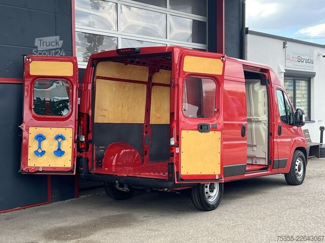 Hög tak skåpbil FIAT Ducato 140 L2H2 Klima Tempomat Standheizung AHK