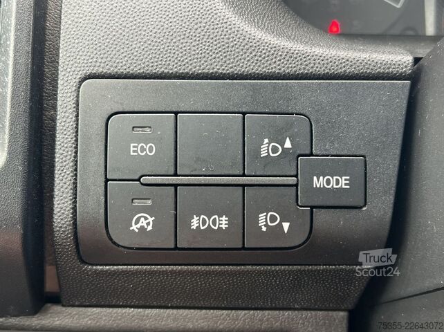 Hög tak skåpbil FIAT Ducato 140 L4H2 Klima Navi Kamera Tempomat Eur6d