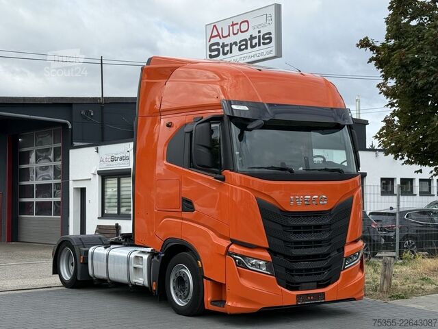 Volumen SZM IVECO S-WAY AS440S46 Klima NAVI Intarder ACC CornerEye