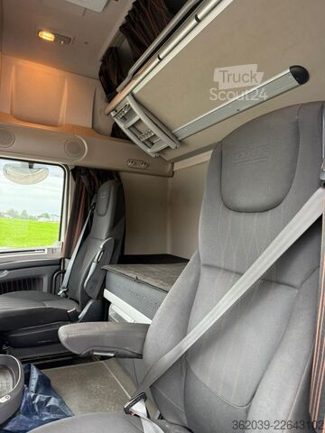 Vakio vetoauto DAF XF 480 FT SSC + AUFLIEGER